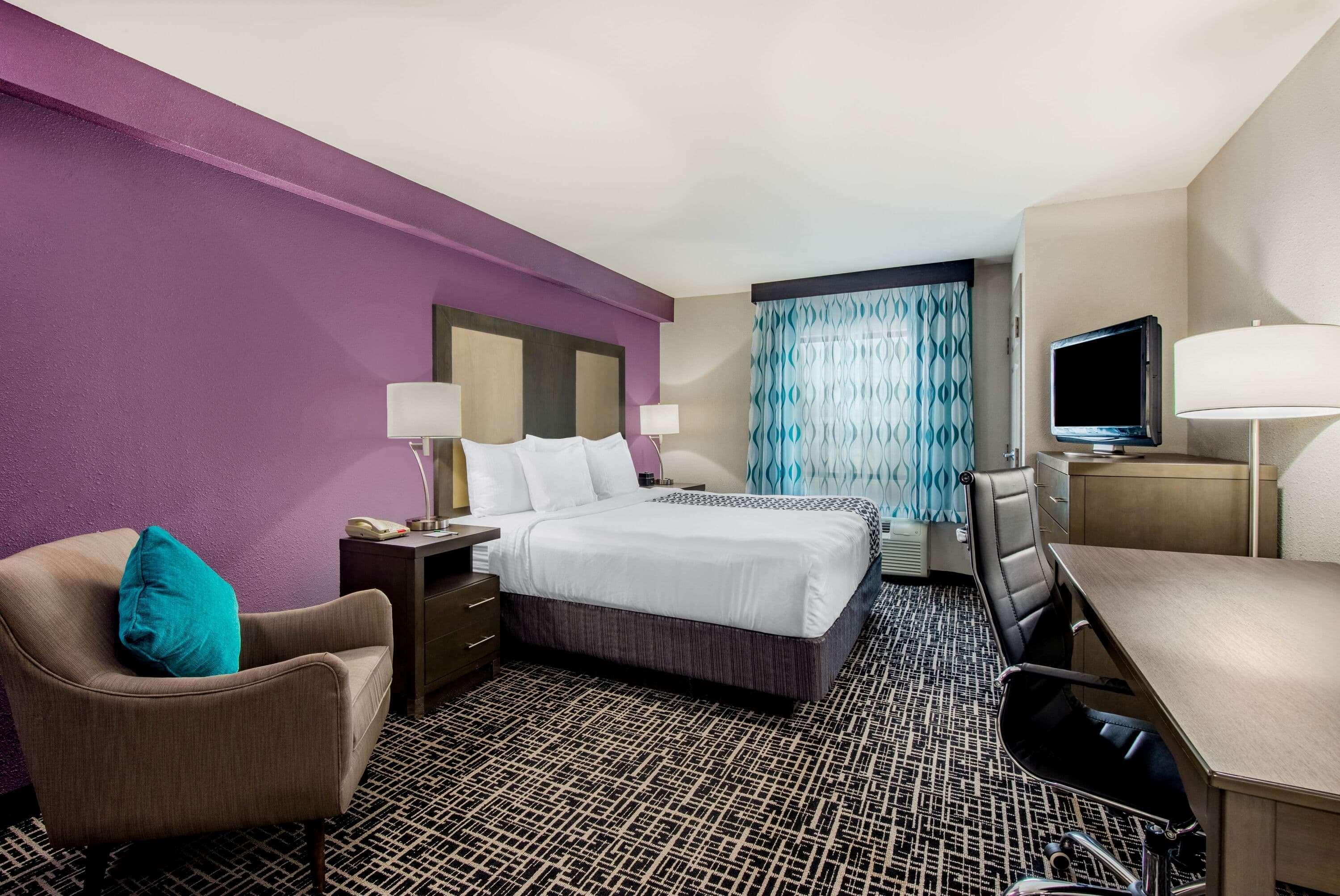 La Quinta Inn By Wyndham West Long Branch Nj Shore Area Экстерьер фото