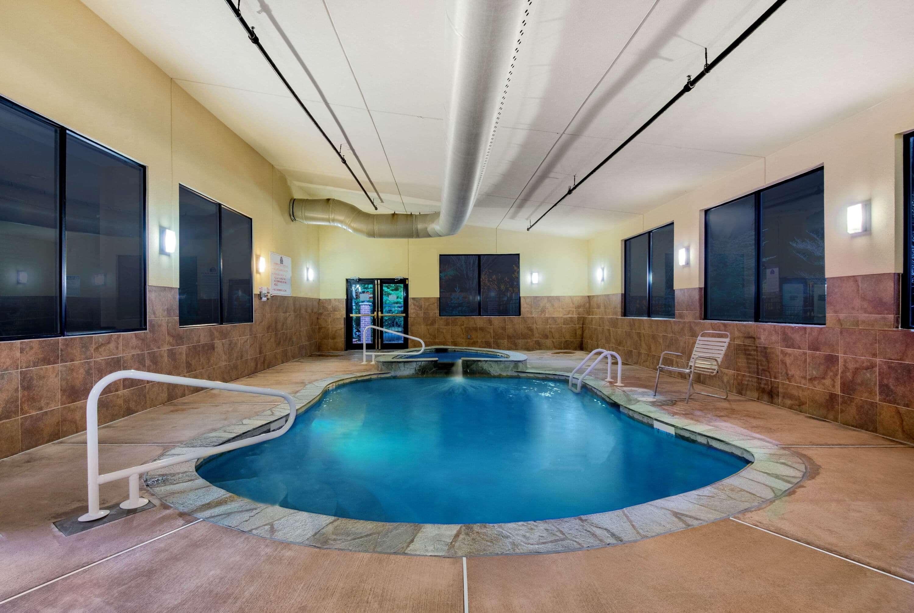 La Quinta Inn By Wyndham West Long Branch Nj Shore Area Экстерьер фото